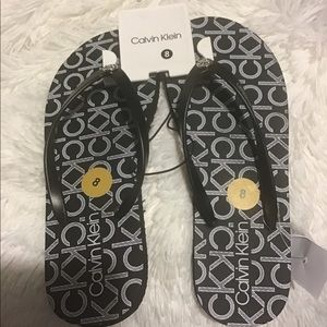 New Calvin Klein flip flops size 8